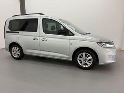 Silber Gebraucht 2022 VW Caddy Life Van / Kleinbus | 22.950 € (Fairer Preis)