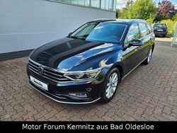 Schwarz Gebraucht 2023 VW Passat Elegance Kombi | 25.990 € (Fairer Preis)