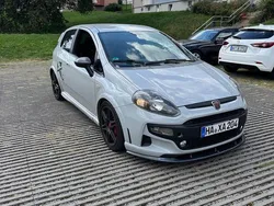 Grau Gebraucht 2011 Abarth Punto Evo Kleinwagen | 7.500 €
