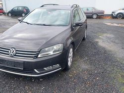 Braun Gebraucht 2011 VW Passat Comfortline Kombi | 3.500 € (Fairer Preis)