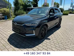 Schwarz Neu 2025 BYD Tang SUV | 45.990 €
