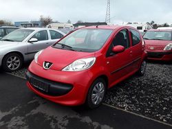 Rot Gebraucht 2008 Peugeot 107 Filou Kleinwagen | 3.900 € (Fairer Preis)