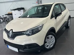 Beige Gebraucht 2016 Renault Captur Life SUV | 8.995 € (Fairer Preis)