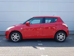 Rot Gebraucht 2011 Suzuki Swift Comfort Limousine | 3.800 €