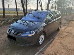 Grau Gebraucht 2016 VW Sharan Van / Kleinbus | 10.450 € (Guter Preis)