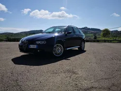 Blau Gebraucht 2006 Alfa Romeo Crosswagon Distinctive Kombi | 15.000 €