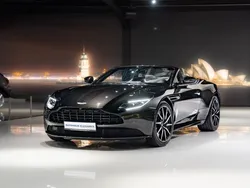 Grün Gebraucht 2023 Aston Martin DB11 Cabrio | 169.980 € (Fairer Preis)