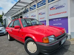 Rot Gebraucht 1990 Ford Escort Limousine | 3.999 €