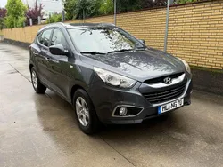 Grau Gebraucht 2010 Hyundai ix35 Comfort SUV | 5.900 € (Guter Preis)