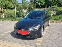 Schwarz Gebraucht 2016 Mazda 2 Exclusive-Line Kleinwagen | 9.900 € (Guter Preis)