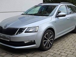 Silber Gebraucht 2019 Skoda Octavia Soleil Kombi | 14.300 € (Fairer Preis)