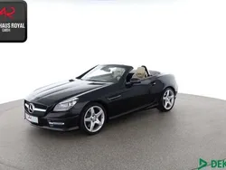 Schwarz (metallic) Gebraucht 2014 Mercedes SLK250 AMG Cabrio | 23.880 € (Fairer Preis)