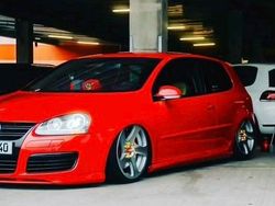 Rot Gebraucht 2008 VW Golf V GTI Kleinwagen | 7.449 €