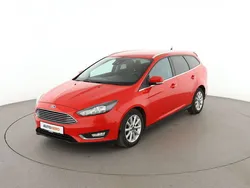 Rot Gebraucht 2016 Ford Focus Titanium Kombi | 12.210 € (Etwas zu teuer)