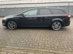 Schwarz Gebraucht 2014 Ford Mondeo Ambiente Kombi | 4.900 € (Superpreis)