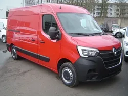 Rot Gebraucht 2023 Renault Master Van | 29.990 € (Fairer Preis)