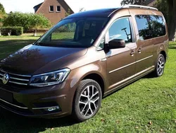 Braun Gebraucht 2016 VW Caddy Maxi Van / Kleinbus | 12.500 € (Fairer Preis)