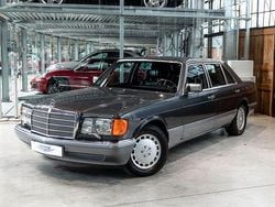 Schwarz Gebraucht 1990 Mercedes 560 Limousine | 39.890 €