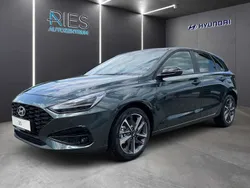 Cypress green Neu 2025 Hyundai i30 Advantage Limousine | 25.810 € (Fairer Preis)