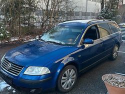Blau Gebraucht 2000 VW Passat Kombi | 1.500 € (Fairer Preis)