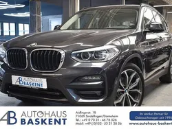 Grau Gebraucht 2020 BMW X3 Advantage SUV | 31.980 € (Fairer Preis)