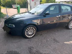 Schwarz Gebraucht 2007 Alfa Romeo 147 Kleinwagen | 990 € (Guter Preis)
