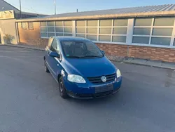 Blau Gebraucht 2005 VW Fox Kleinwagen | 890 € (Guter Preis)