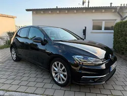 Schwarz Gebraucht 2019 VW Golf VII Highline Limousine | 14.699 € (Guter Preis)