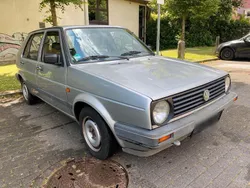Silber Gebraucht 1990 VW Golf II Kleinwagen | 2.500 €