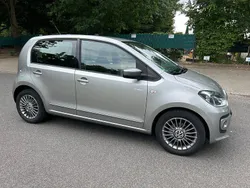 Beige Gebraucht 2013 VW up! Kleinwagen | 5.300 € (Fairer Preis)