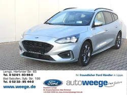 Silber (metallic) Gebraucht 2021 Ford Focus ST-Line Kombi | 19.990 € (Fairer Preis)