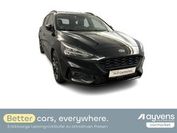 Lackierung: obsidianschwarz Gebraucht 2021 Ford Focus ST Kombi | 16.980 € (Guter Preis)