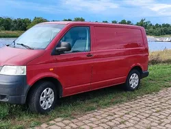 Rot Gebraucht 2006 VW T5 Van | 6.350 €