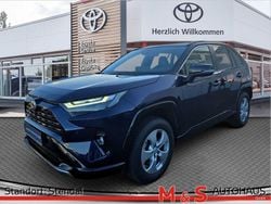 Nagoyablau metallic / dach schwarz Gebraucht 2023 Toyota RAV4 Hybrid Style SUV | 39.920 € (Fairer Preis)