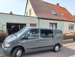 Grau Gebraucht 2002 Mercedes Vito Van / Kleinbus | 2.500 € (Fairer Preis)