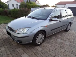 Silber Gebraucht 2004 Ford Focus Kombi | 1.100 € (Fairer Preis)