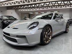 Grau Gebraucht 2024 Porsche 992 | 199.800 € (Superpreis)
