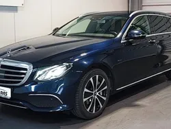 Blau Gebraucht 2020 Mercedes E300 Avantgarde Limousine | 22.880 € (Fairer Preis)