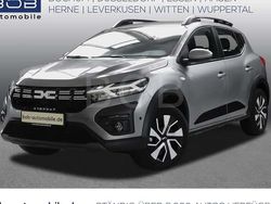 Grau Gebraucht 2025 Dacia Sandero Expression Limousine | 17.333 € (Guter Preis)