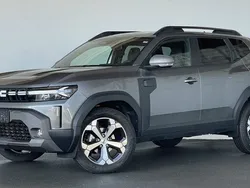 Grau Neu 2024 Dacia Duster Journey SUV | 24.970 € (Superpreis)