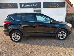 Schwarz Gebraucht 2016 Ford Kuga Titanium SUV | 5.900 € (Guter Preis)
