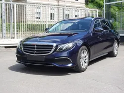 Blau Gebraucht 2017 Mercedes E220 Limousine | 27.950 € (Etwas zu teuer)