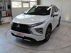 Weiß Gebraucht 2022 Mitsubishi Eclipse Cross Plus SUV | 24.900 € (Fairer Preis)