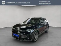 Deep black perleffekt Gebraucht 2024 VW Tiguan Elegance SUV | 43.890 € (Teuer)