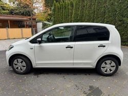 Weiß Gebraucht 2015 VW up! take up! Kleinwagen | 5.900 € (Fairer Preis)