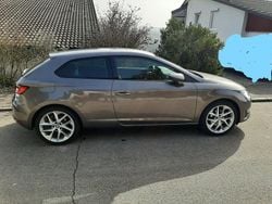 Silber Gebraucht 2016 Seat Leon Design Kleinwagen | 11.000 € (Guter Preis)