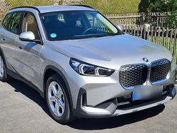 Silber Gebraucht 2025 BMW iX1 Shadowline SUV | 40.900 € (Guter Preis)