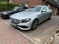 Silber Gebraucht 2017 Mercedes E200 Limousine | 18.000 € (Fairer Preis)