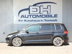 Schwarz Gebraucht 2018 VW Touran Join Van / Kleinbus | 17.990 € (Fairer Preis)