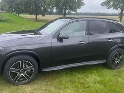 Grau Gebraucht 2025 Mercedes GLC220 AMG SUV | 63.900 € (Guter Preis)